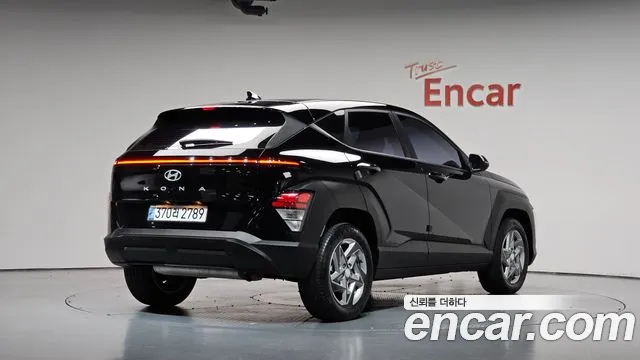 Hyundai Kona SX2 — Фото автомобиля 2