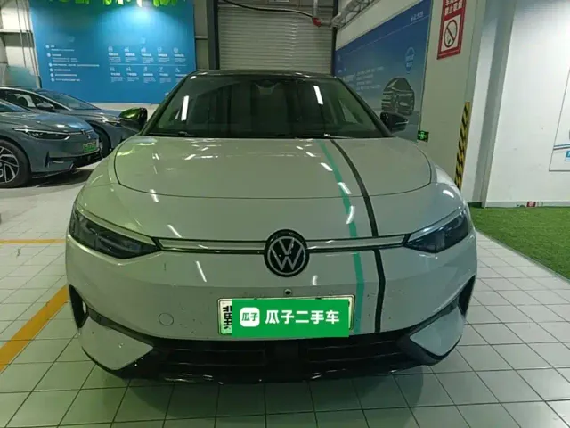 Volkswagen ID.7 Vizzion — Фото автомобиля 2