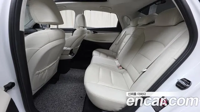 Hyundai Grandeur Grandeur (New) — Фото автомобиля 18