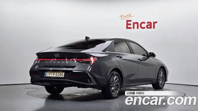 Hyundai AVANTE Новый Avante (CN7) — Фото автомобиля 2