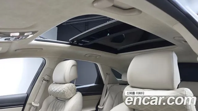 Genesis GV70 — Фото автомобиля 23