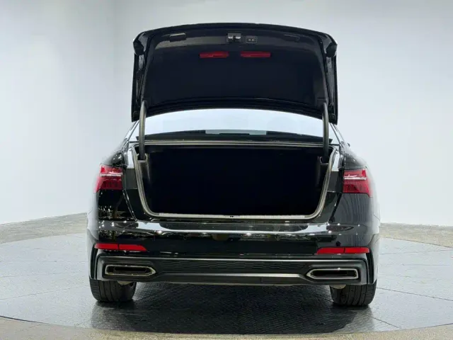 Audi Audi A6L 2024 45 TFSI quattro Premium Dynamic — Фото автомобиля 8