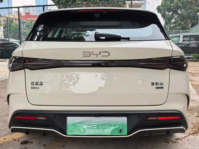 BYD Seal 06 DM-i Touring — Фото автомобиля 12