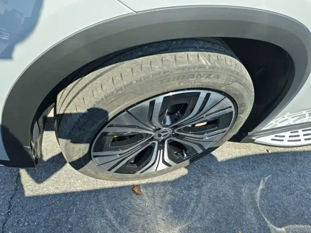 Mercedes-Benz EQE SUV — Фото автомобиля 22