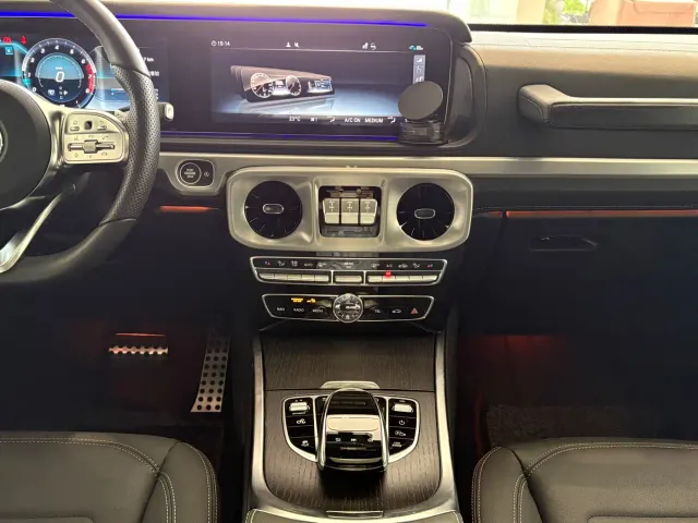 Mercedes-Benz G-Class — Фото автомобиля 14