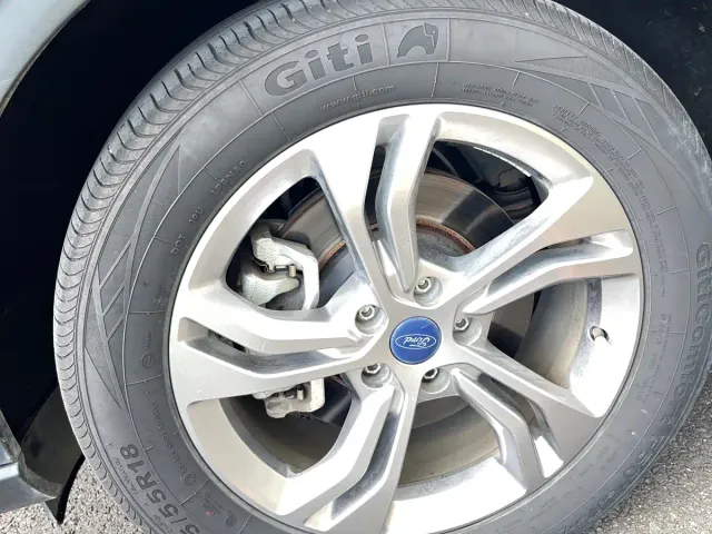 Ford Lingrui — Фото автомобиля 17