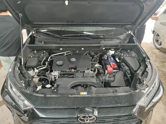 Toyota RAV4 — Фото автомобиля 19