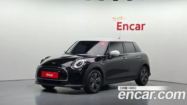 Фотография автомобиля — MINI Cooper