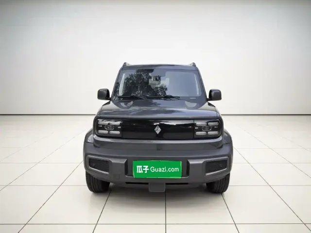 Baojun Yep — Фото автомобиля 2