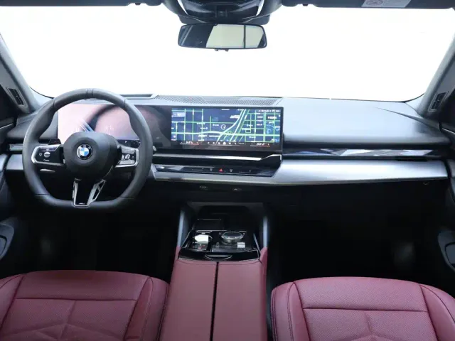 BMW 5 Series — Фото автомобиля 13