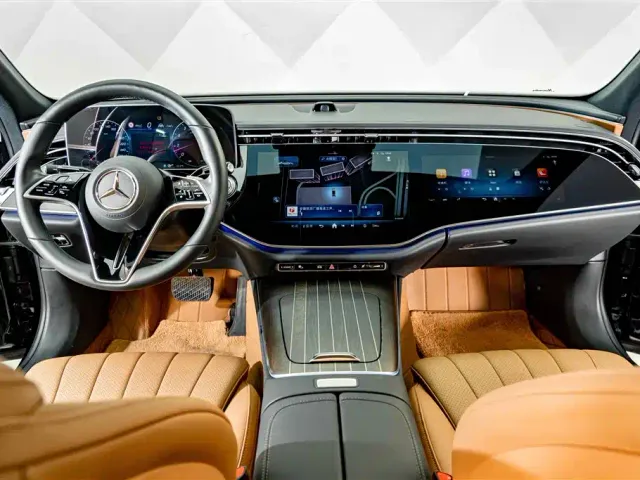 Mercedes-Benz E-Class — Фото автомобиля 13