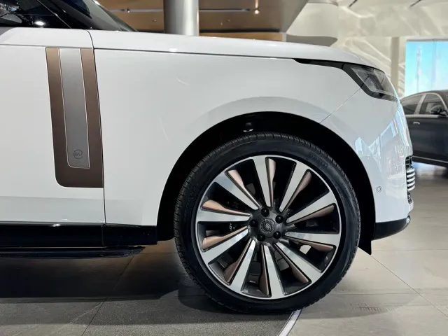 Land Rover Range Rover — Фото автомобиля 8
