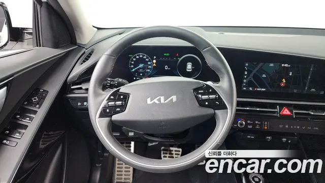 Kia Niro The All New Niro Signature — Фото автомобиля 13