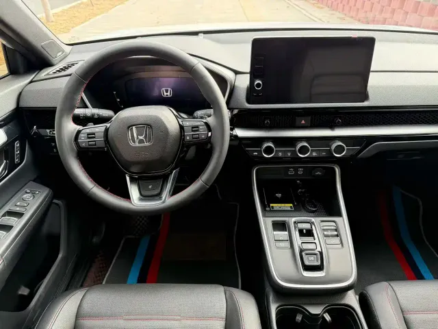 Honda CR-V — Фото автомобиля 5