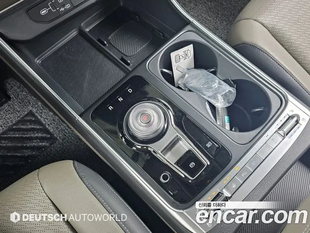Kia Carnival — Фото автомобиля 9