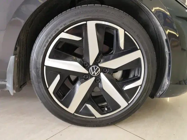 Volkswagen Lamando — Фото автомобиля 6