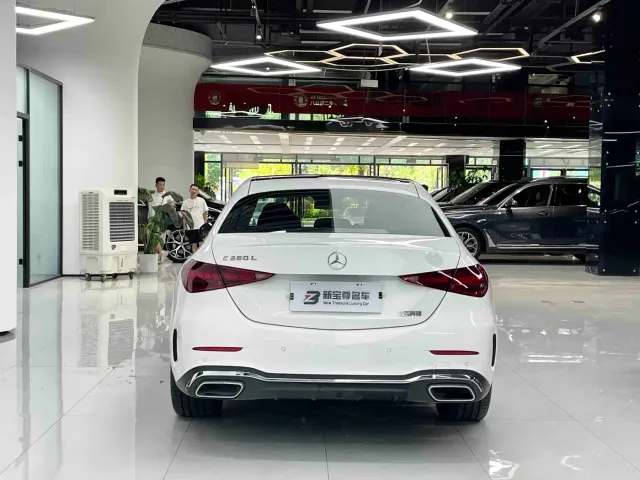 Mercedes-Benz C-Class — Фото автомобиля 15
