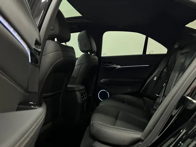 Cadillac CT4 — Фото автомобиля 7