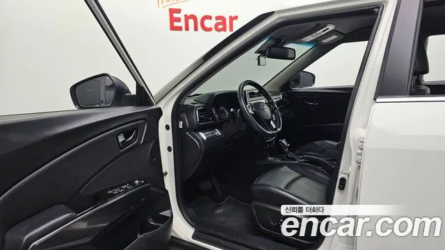 KG_Mobility_Ssangyong TIBOLI Very New Tivoli Бензин 1.5 2WD — Фото автомобиля 10