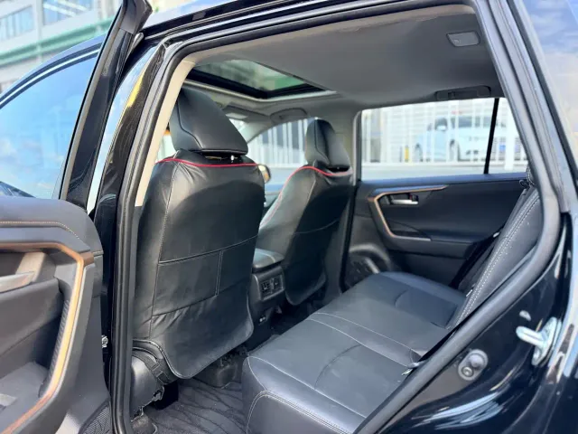Toyota Wildlander — Фото автомобиля 12