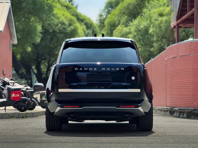Land Rover Range Rover — Фото автомобиля 17