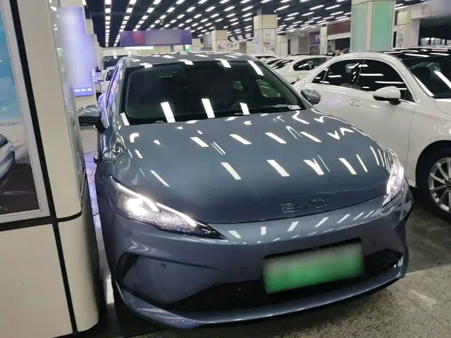 BYD Seal 05 DM-i — Фото автомобиля 3