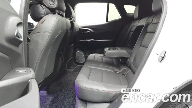 ChevroletGMDaewoo Trax Trax Кроссовер — Фото автомобиля 11