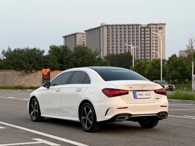 Mercedes-Benz A-Class — Фото автомобиля 17