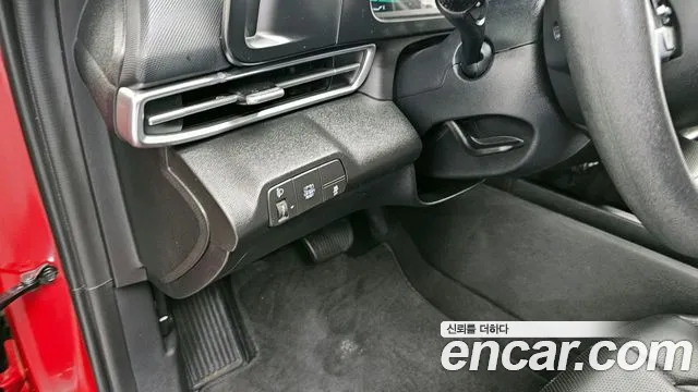 Hyundai AVANTE Smart — Фото автомобиля 16