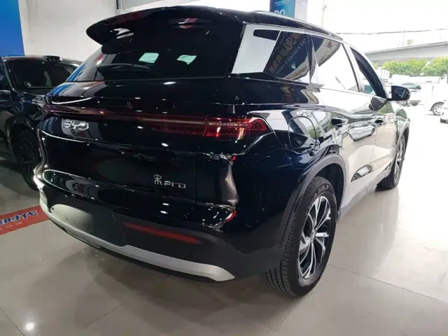 BYD Song Pro — Фото автомобиля 6