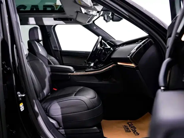 Land Rover Range Rover Sport — Фото автомобиля 19