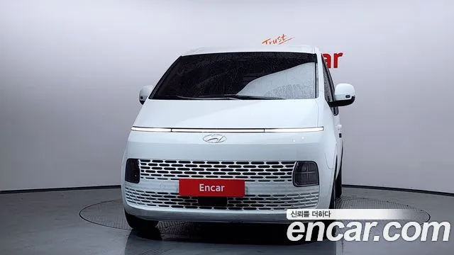 Hyundai Staria Staria Карго 5 мест — Фото автомобиля 3