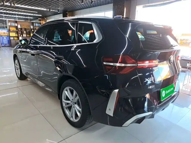 BMW X3 — Фото автомобиля 4
