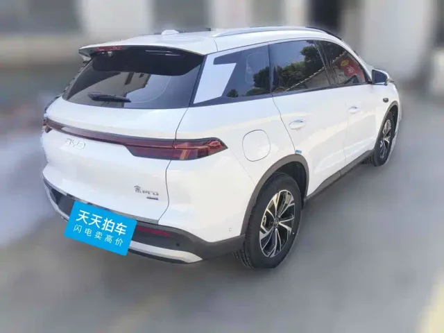 BYD Song Pro — Фото автомобиля 2