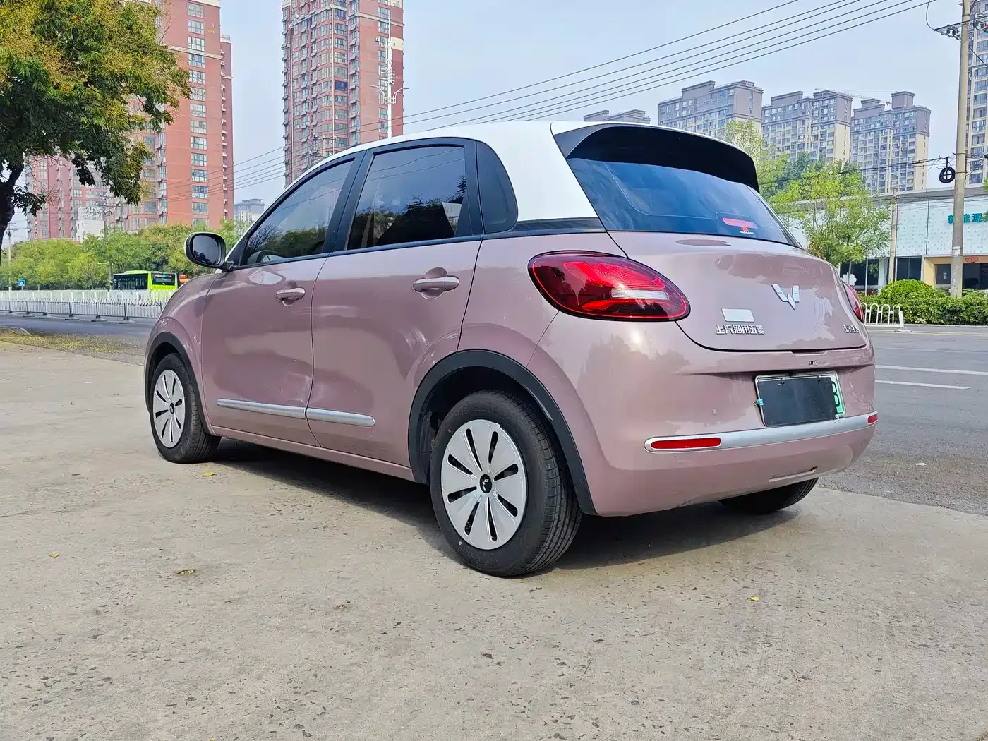 Wuling Motors Wuling Bingo 2023 Model 203km Lite Enjoyment Edition — Фото автомобиля 9