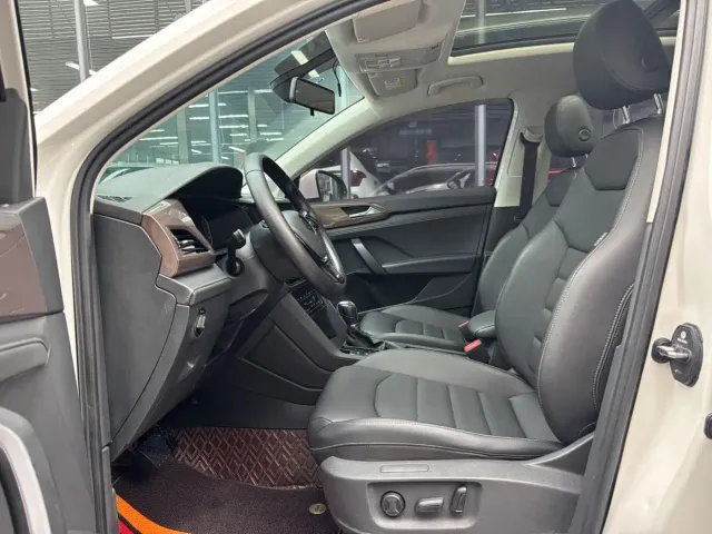 Volkswagen Tharu — Фото автомобиля 4