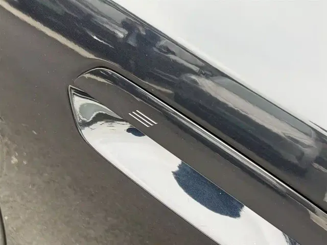 BMW 5 Series — Фото автомобиля 18