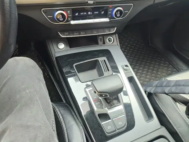 Audi Audi Q5L 2022 40T Fashion Dynamic — Фото автомобиля 13