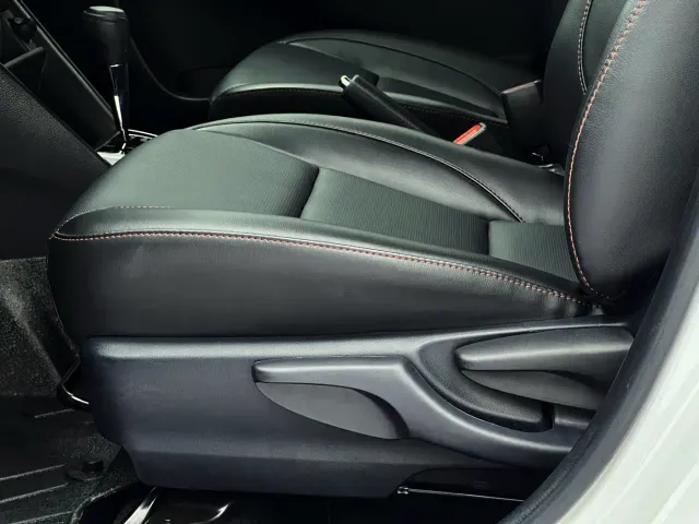 Toyota YARiS L Zhi Xuan — Фото автомобиля 18