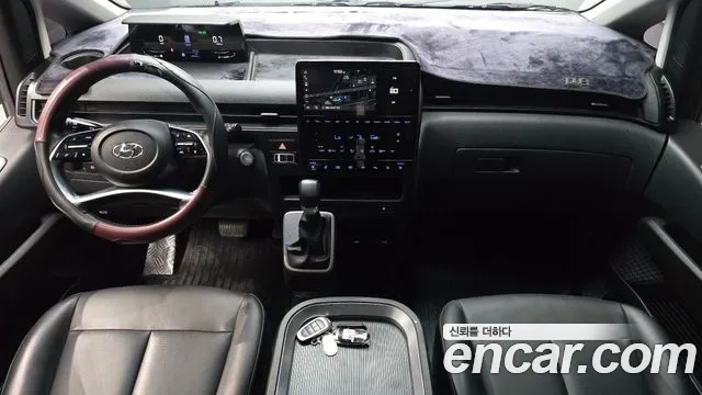 Hyundai Staria — Фото автомобиля 10