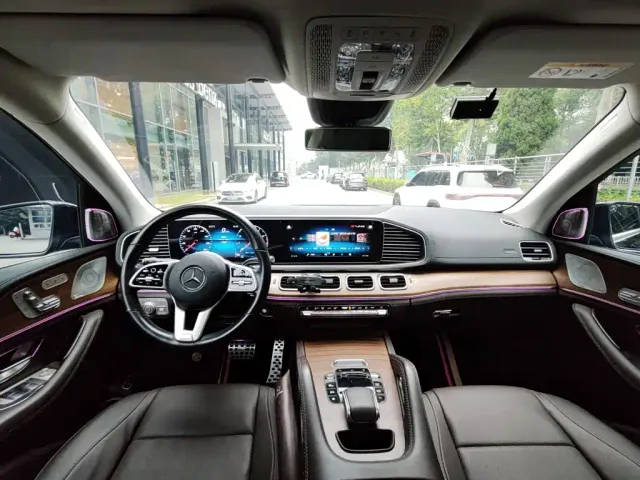 Mercedes-Benz GLE-Class — Фото автомобиля 8