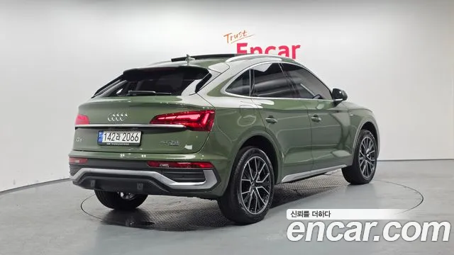 Audi Q5 45 TFSI quattro Sportback Premium — Фото автомобиля 2