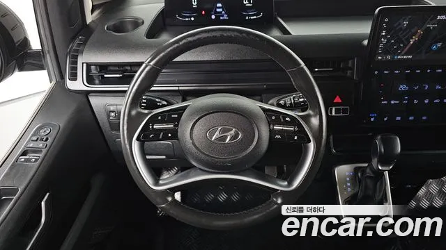 Hyundai Staria — Фото автомобиля 12