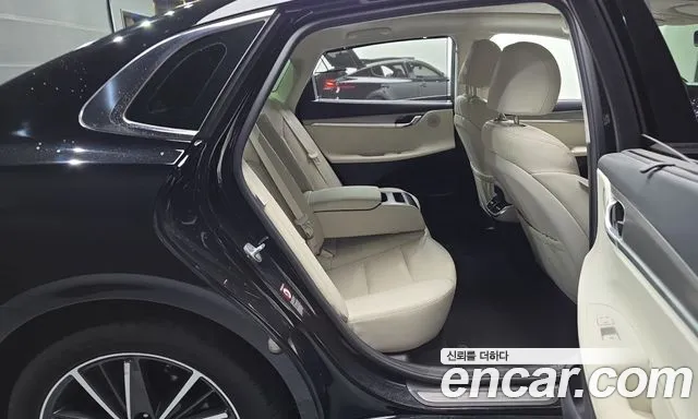 Hyundai Grandeur New — Фото автомобиля 17