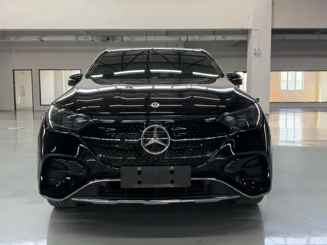 Mercedes-Benz EQE SUV — Фото автомобиля 2