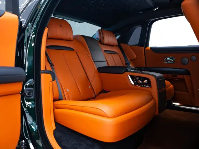 Rolls-Royce Ghost — Фото автомобиля 13