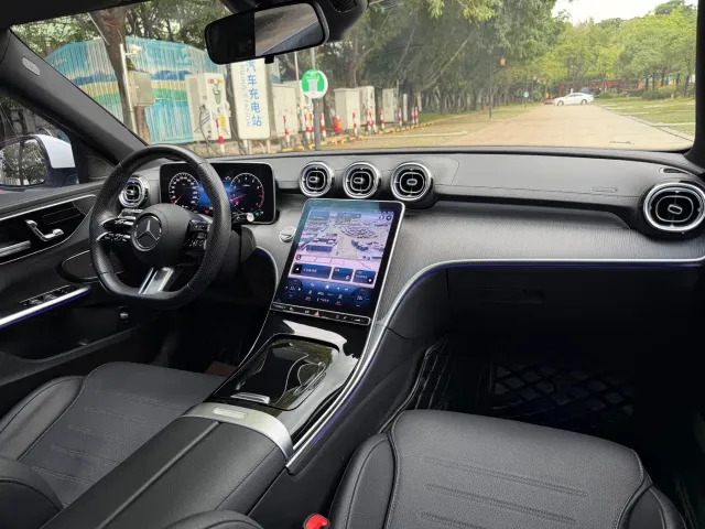 Mercedes-Benz C-Class — Фото автомобиля 13