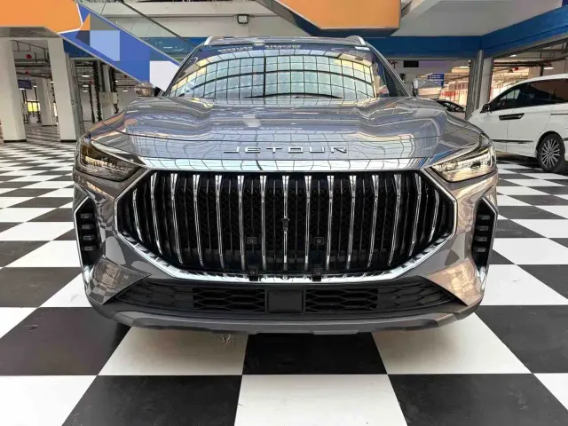 Jetour X70 Plus — Фото автомобиля 16