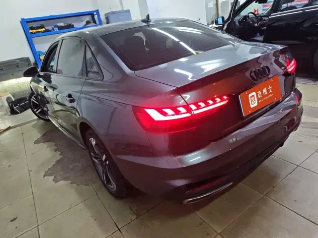 Audi A4L — Фото автомобиля 7