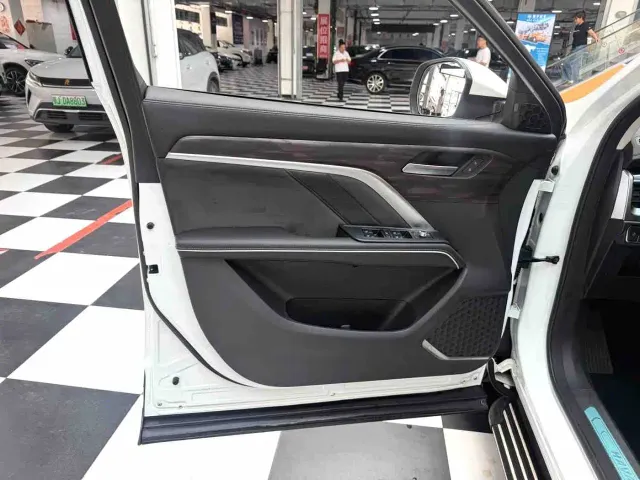 Haval H6 — Фото автомобиля 7